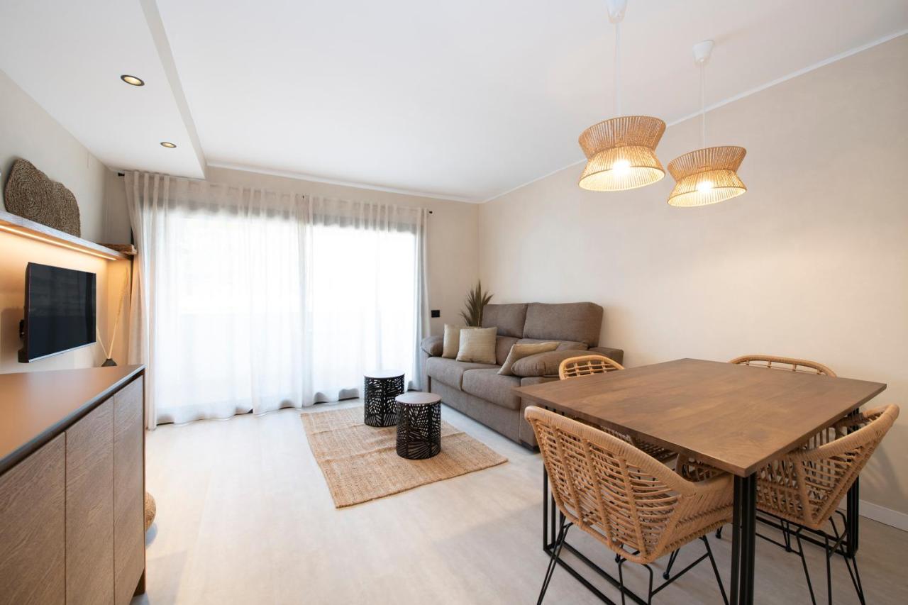 Apartamentos Marplana Castelldefels Exterior foto