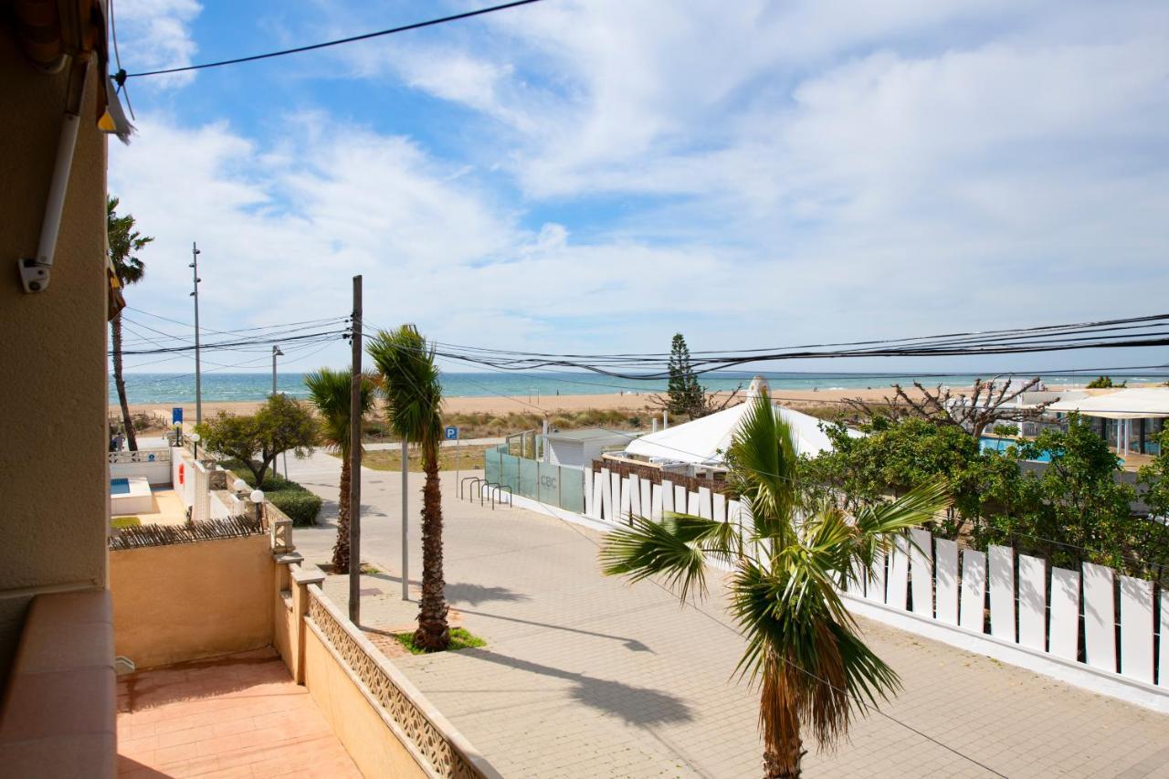 Apartamentos Marplana Castelldefels Exterior foto