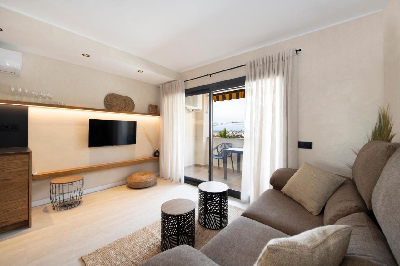 Apartamentos Marplana Castelldefels Exterior foto