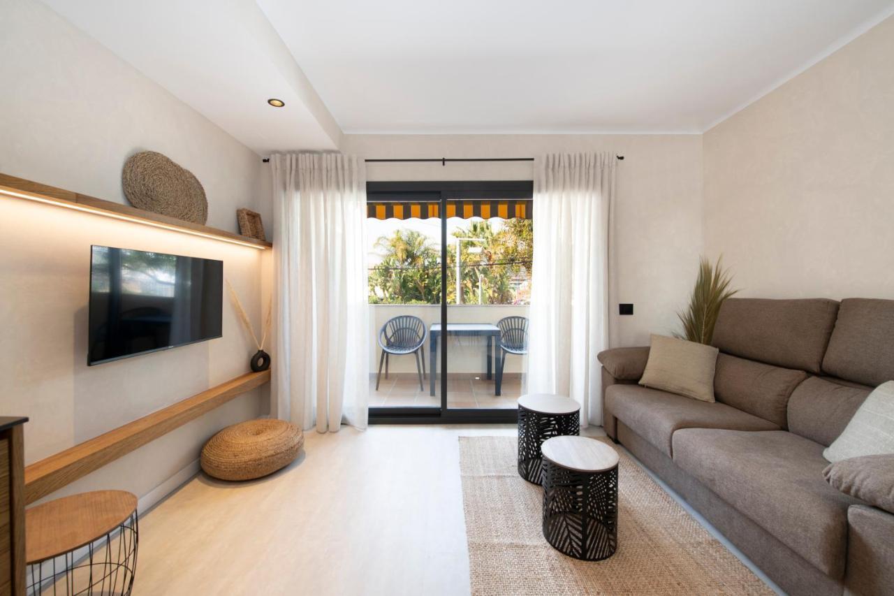 Apartamentos Marplana Castelldefels Exterior foto